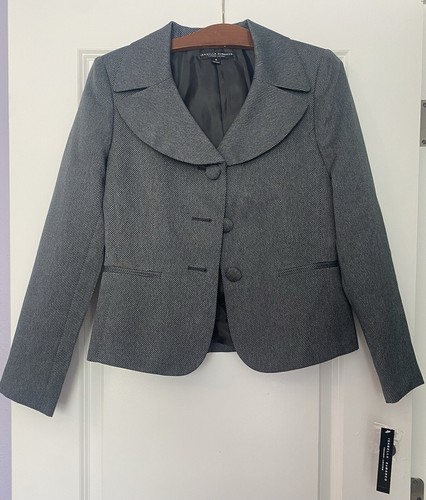 Isabella Demarco Women’s Button Down Suit Jacket Size 8 Navy/Grey NWT