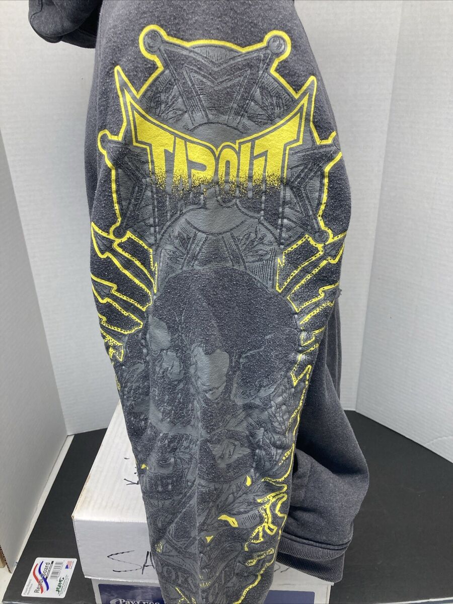Vintage 1997 TapOut Gray / Yellow Graphic Zip Up Sweatshirt Vintage 1997 TapOut Gray / Yellow Graphic Zip Up Sweatshirt