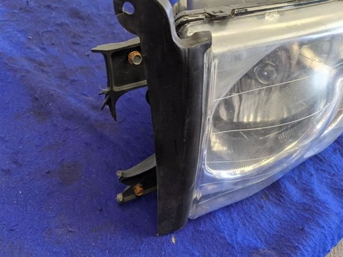 2003-2006 Dodge Ram Viper SRT-10 8.3L 1500 Driver Left Headlight Lamp Front Lens - Picture 6 of 12