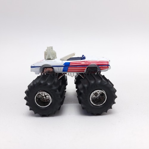 Vtg Matchbox Super Chargers Chevy Corvette Monster Truck  Bog Busters 1986 - Picture 2 of 9