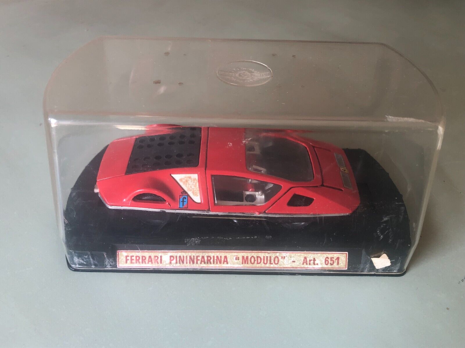 Foto 2 di 12