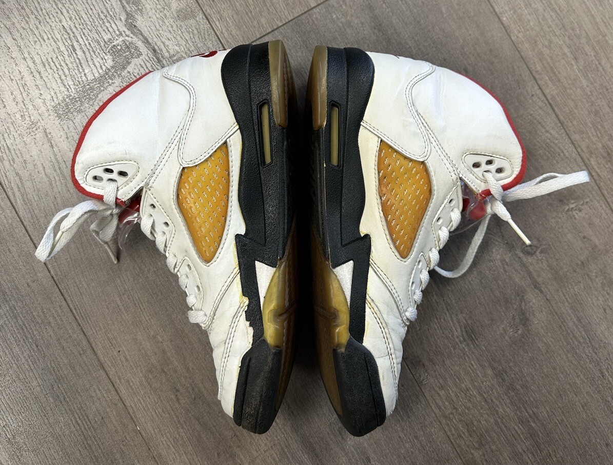 ジョーダン5 Nike Air Jordan 5 Retro Fire Red 2000 1999 Size 5Y 134092