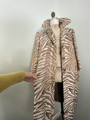 Kasper Long Formal Coat SZ 18 Brown & Ivory Animal Print Satin - Picture 6 of 8