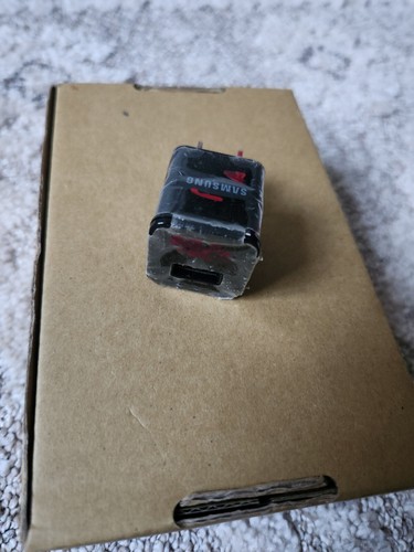 Samsung USB Charger - Photo 2 sur 2