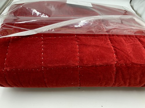 Pottery Barn Velvet Handcrafted Box Stitch Quilt King Ruby Red/Gray #Z1216 - Picture 9 of 9