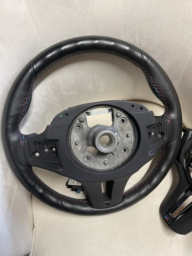 BMW 5 G30 G31 Steering wheel 3085931 OEM - Picture 2 of 11