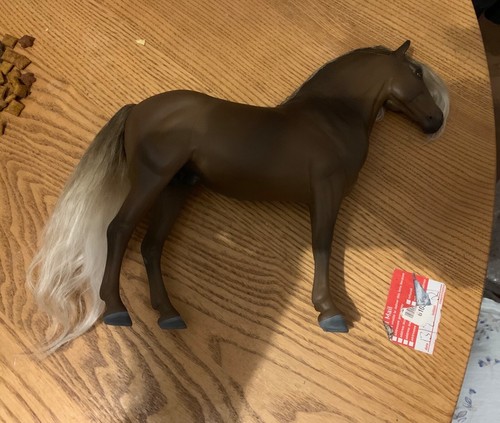 Breyer Traditional 1:9 Scale Model Horse Deunde Custom By Natasha Webber - Picture 2 of 8