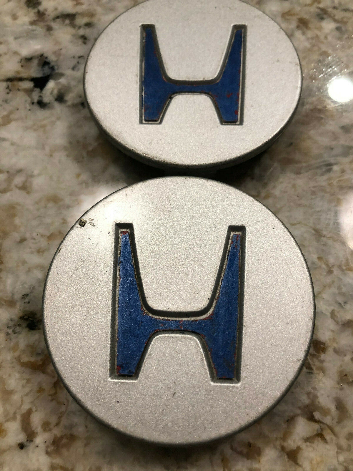 Picture 2 of 3
