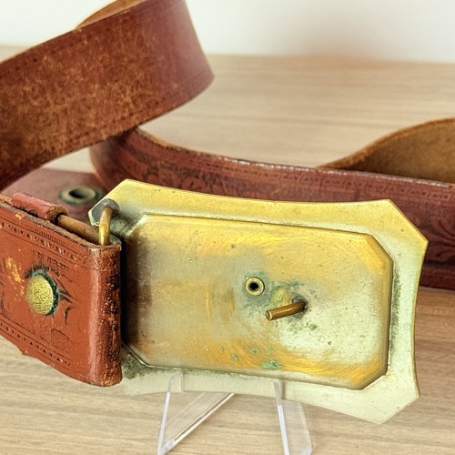 Vintage Western Longhorn Bull Golden Pearl Lucite Celluloid Buckle Leather Belt - Picture 10 of 13