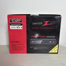 Zenith DTT901 Digital TV Tuner Converter Box/with original box and remote