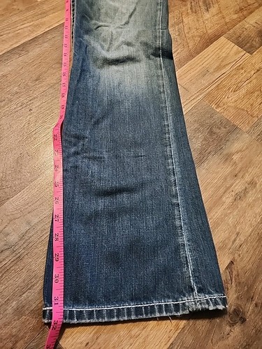 BKE Buckle Aiden Jeans Men Sz 31x32 Boot Leg Blue Denim Distressed Whiskered - Picture 17 of 21
