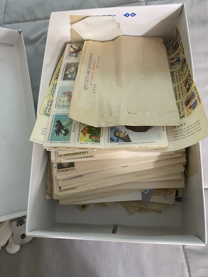 Box First Day Of Issue, Covers 1940’s, Other's from 1930's & Postcards - Image 3 of 4