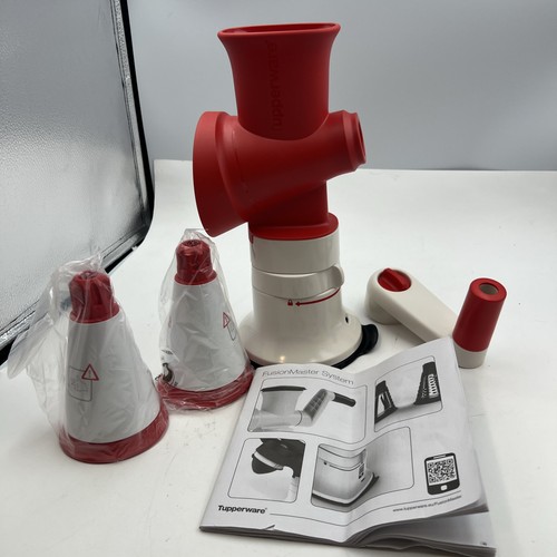 TUPPERWARE Fusion Master Hand Operated Food Shredder Grater w/2 Cones Base