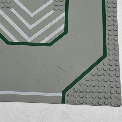 Vintage Lego Two (2) 32 X 32 Baseplate Lot! Stains!  - Picture 11 of 18