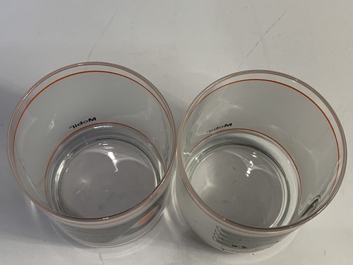 Philadelphia flyers NHL drinking Mobil Promotional Set of 2 glasses 4 Inch tall - Picture 11 of 12