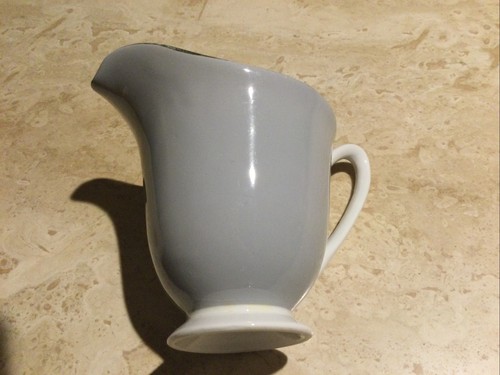 Vintage Milchkännchen/Sahnekännchen Bone China weich grau/weiß sehr guter Zustand ANSEHEN! - Bild 9 von 12