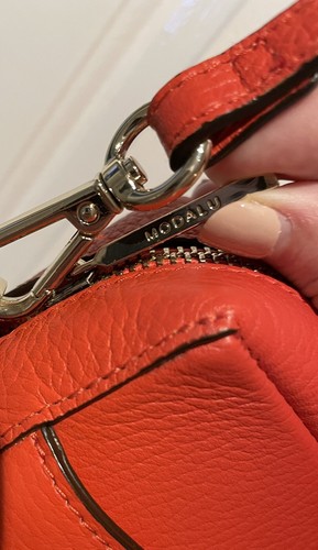 MODALU - TOP QUALITY PEBBLED LEATHER CAMERA BAG IN CORAL ORANGE -RRP £129 -NEW ! - Picture 11 of 15