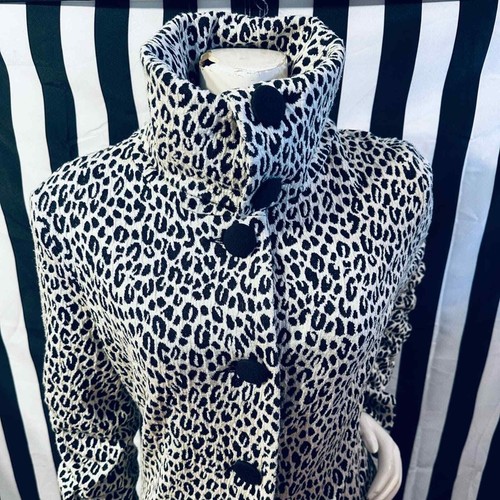 Newport News Vintage Leopard Print Acrylic Trench Coat - Picture 3 of 8