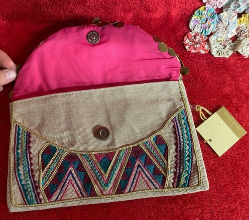NWT Limited Edition Spangle Trimmed Striped Clutch - Picture 2 of 6