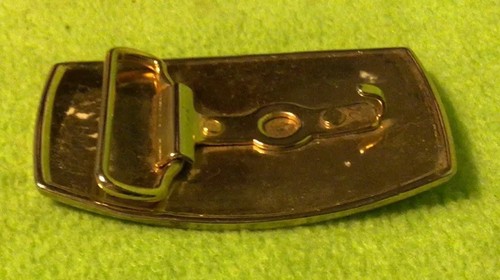 Gebrauchte ~ Gürtelschnalle ~ Totenkopf ~ Mikrofarbe ~ messingfarben - Bild 5 von 6