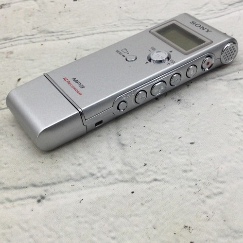 Sony ICD-UX70 USB Stereo Digital Audio Recorder Silver Auto-Playback - Picture 3 of 5