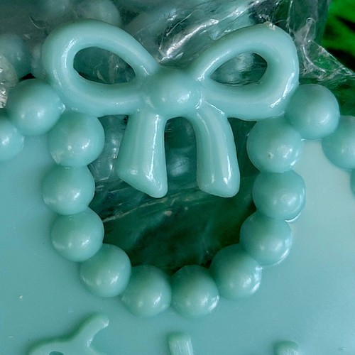 Plastic Baby Bib Aqua Blue Baby Shower Favors 2.5" Package Of 12 - Picture 2 of 7
