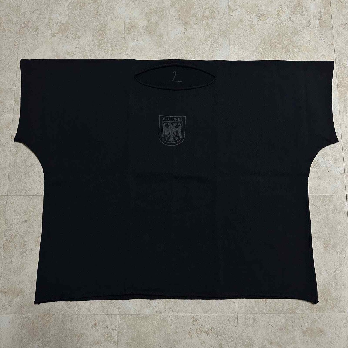 Yeezy Vultures Box T-shirt Size 2 Kanye West | eBay Yeezy Vultures Box T-shirt Size 2 Kanye West | eBay