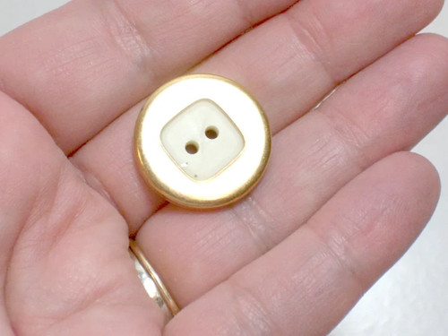Goldtone Ivory Round Buttons 7/8" 2-Hole Metal New Old Stock x 1 Piece B56 - Picture 2 of 5