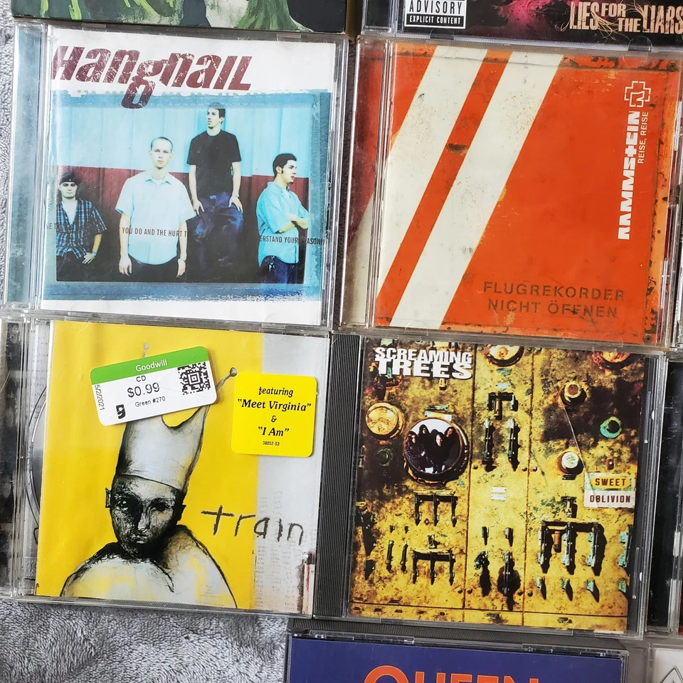 Metal Punk Rock CD Lot of 18 Greenday Offspring Foo Fighters Black Sabbath Train Foto 4 de 4