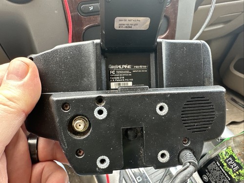 Alpine Blackbird PMD-B100T Automotive GPS with Charging Dock Tested - Picture 4 of 4