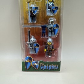 LEGO Castle: Blue Crown Knights Battle Pack (4527427) - New Sealed Damaged Box