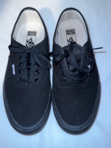 Vans Black Canvas Men's Skate Shoes Size 11 little wear no box - Picture 1 of 9
