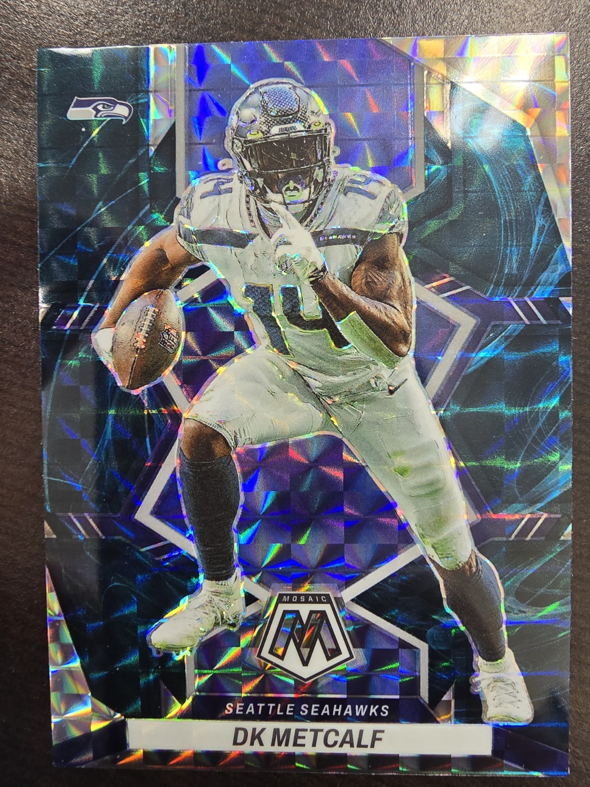 2022 Panini Mosaic - DK Metcalf #170 Genesis Prizm