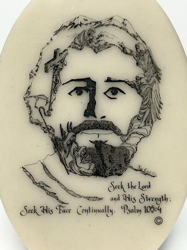 The Face Of Christ Etched Oval Stone Stand Joe Castillo Cultured Marble - Picture 2 of 8