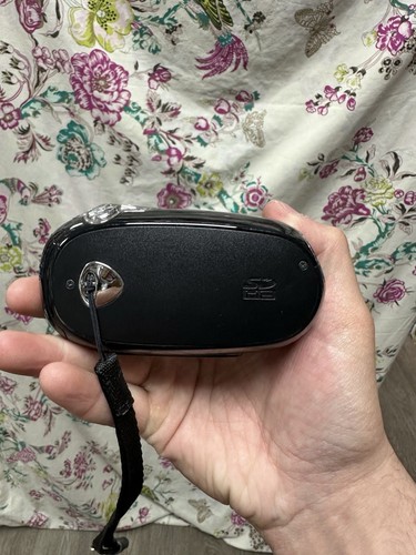 Samsung Memory Camcorder - Black - Working *Needs Charger* - Picture 7 of 11