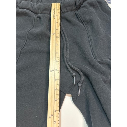 Pantalones deportivos cargo ROSA Victoria's Secret negros con cordón cintura talla mediana - Imagen 4 de 6
