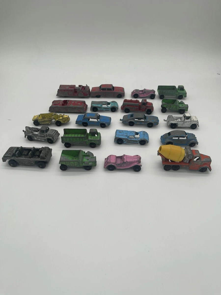 Lot - Tootsie Toy Ford Collector's Customized Model A Series