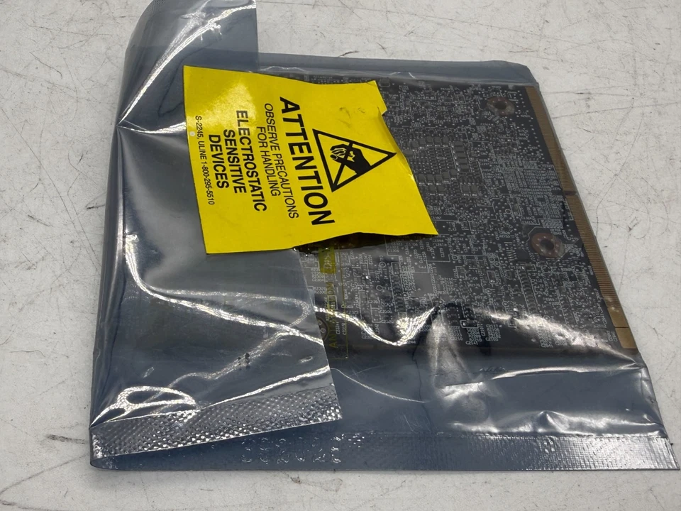 AMD Radeon HD 6970M 2GB GDDR5 109-C29647-00 Laptop Graphics Card - Image 4 of 4