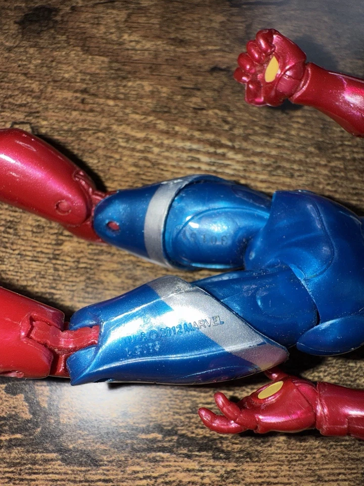 Figura Hasbro Marvel Legends Iron Man Iron Patriot 2012 Iron Monger Series 6" Foto 4 de 4