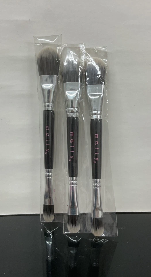 Lote de 3 pinceles de sombra de ojos Mally de doble extremo - como en la foto. Foto 2 de 4