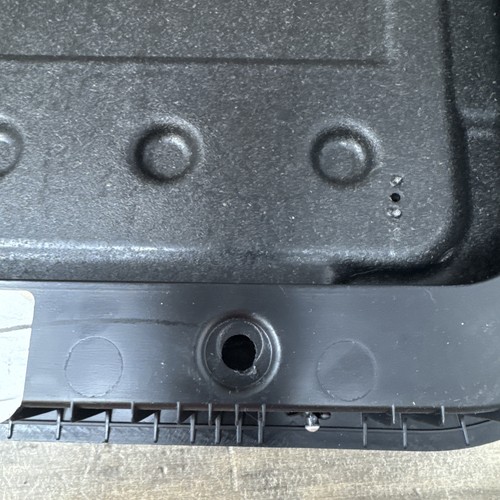 Dodge Journey 2011-2020 cubierta de contenedor de almacenamiento de piso segunda fila alfombrilla OEM 1BZ93TRMAE - Imagen 9 de 11
