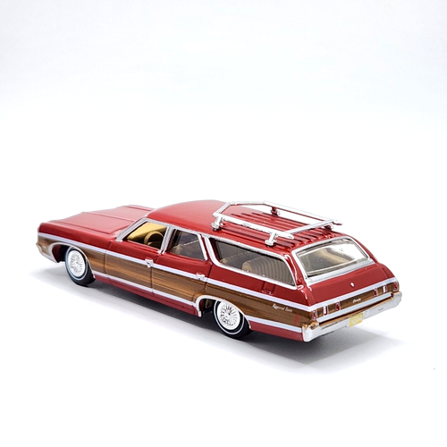 Chevy Kingswood Estate 1970 70 coleccionable escala 1/64 diecast gran regalo 🎁 - Imagen 6 de 8