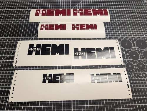 8 count Gloss black and gloss burgundy HEMII decals in two sizes - Foto 2 di 2