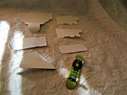 Tech Deck ~ Patineta de diapasón abatible ~ MARCA ~ Patineta NUEVO DE LOTE ANTIGUO 6 pegatinas - Imagen 7 de 9