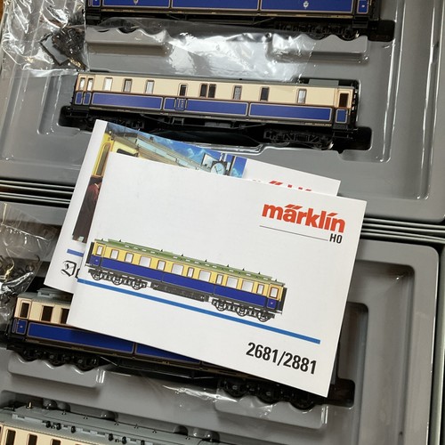 Marklin HO Digital 2681 Kaiser Wilhelm 11 Loco And Six Coaches - Picture 6 of 24