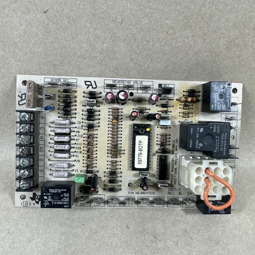 York Coleman Luxaire HQ1085472TX ,  031-01972-000 Furnace Control Board (F144)