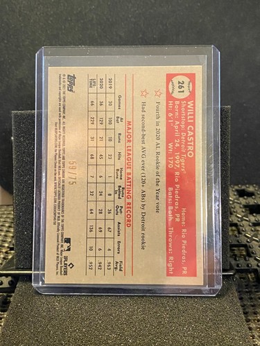 Willi Castro 2021 Topps Chrome Platinum - Rose Gold #59/75 Tigers - #261 - Picture 2 of 2
