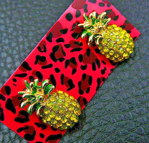 Dazzling Tropical Hawaii PINEAPPLE Luau Rhinestone Betsey Johnson Earrings Yello - Picture 4 of 6