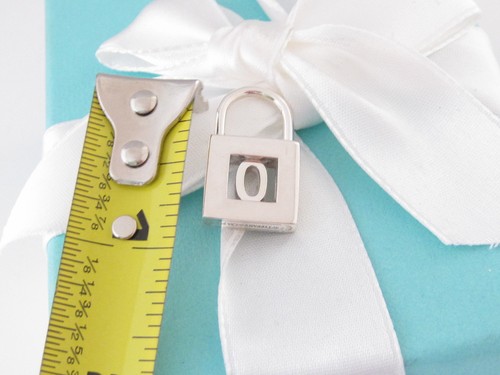TIFFANY & CO SILBER VORHÄNGESCHLOSS ALPHABET NUMMER 0 CHARM ANHÄNGER - Bild 4 von 5