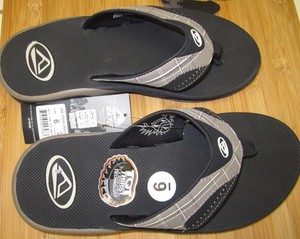 flip flops with beer opener